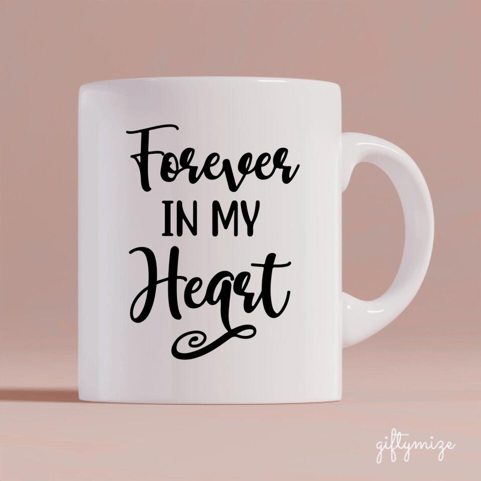 Beach Couple with Dogs & Cats Personalized Mug - Name, skin, hair, dog, cat, background, quote can be customized - Giftymize™️